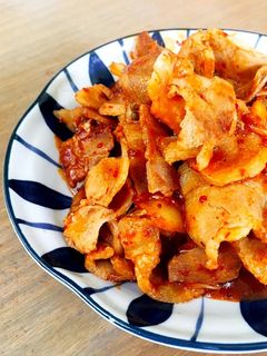 材料3つで簡単おいしい豚キムチ-レシピのメイン写真