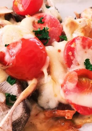 乗せて焼くだけ♪椎茸とトマトのチーズ焼き-レシピのメイン写真