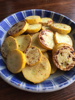 ズッキーニ☆フライパンで焼いただけ!-レシピのメイン写真