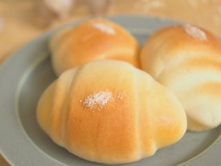 ＊カリじゅわ～な塩パン＊