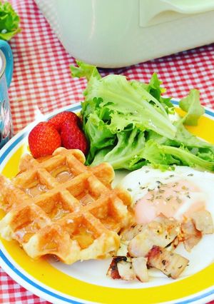 バジル香るマルゲリータなベーコンエッグ♪-レシピのメイン写真