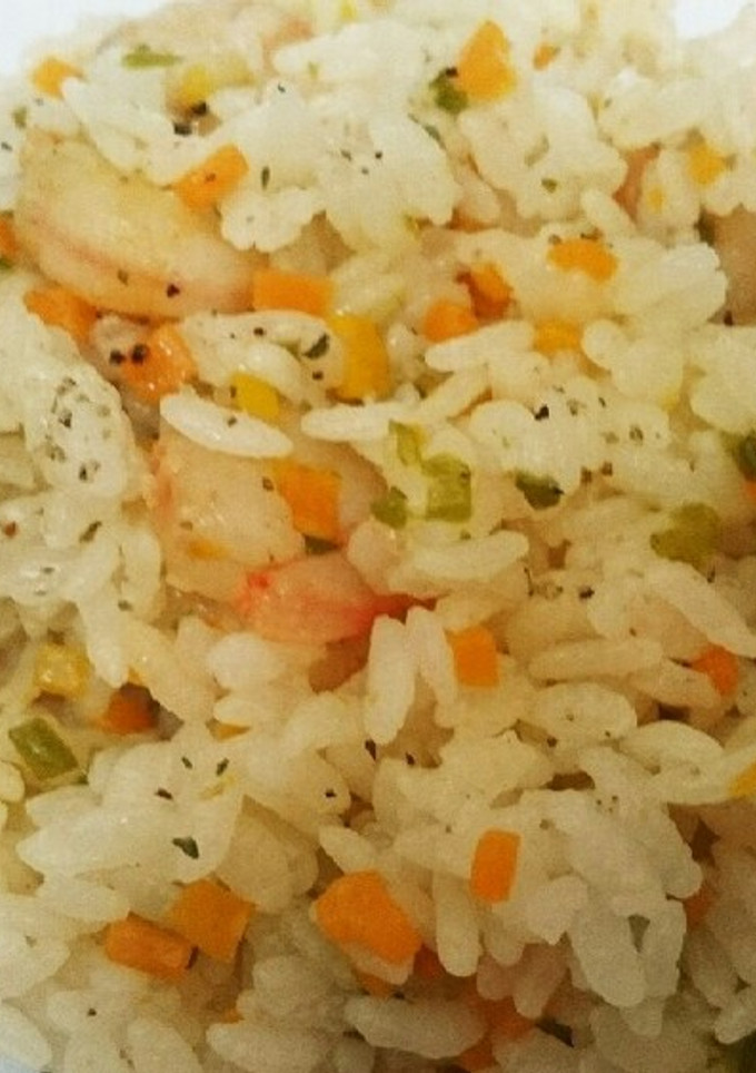 炊飯器でエビピラフ-レシピのメイン写真