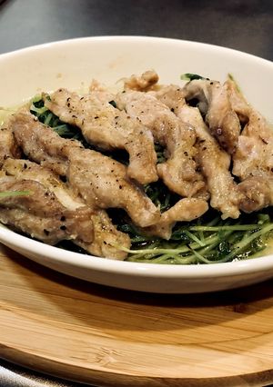 豆苗と鶏せせりのオーブン焼き-レシピのメイン写真