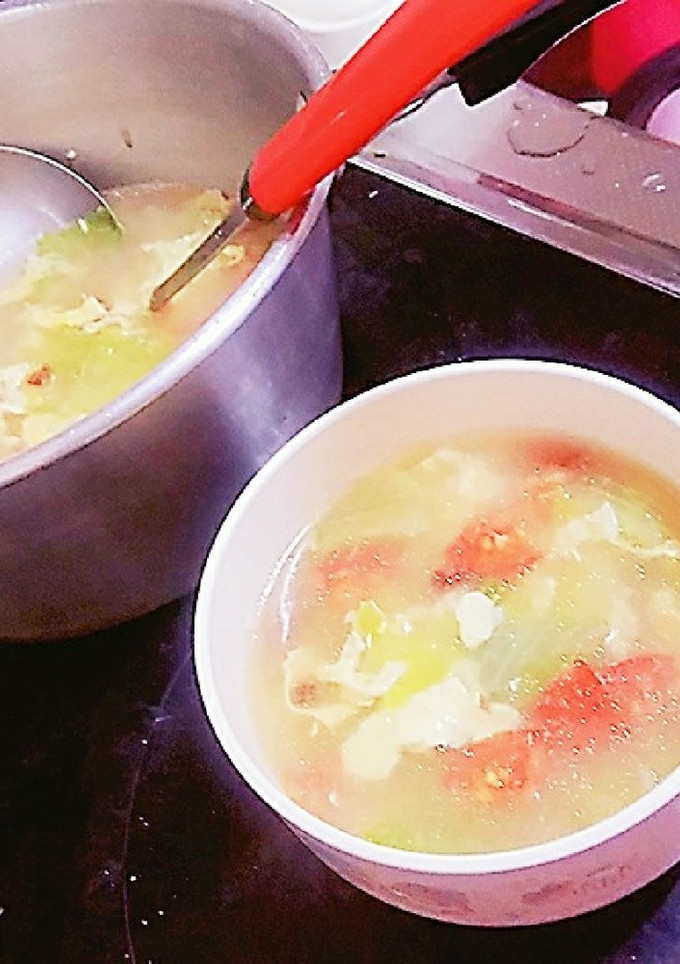 レタスとトマトの卵スープ-レシピのメイン写真