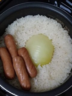 オニオンスープ風味の炊き込みご飯-レシピのメイン写真