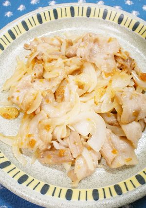 新玉ねぎと豚バラ肉の梅肉炒め-レシピのメイン写真
