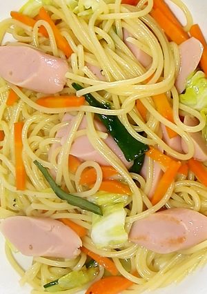 お昼はたっぷり野菜＆魚肉のペペロン・スパ-レシピのメイン写真