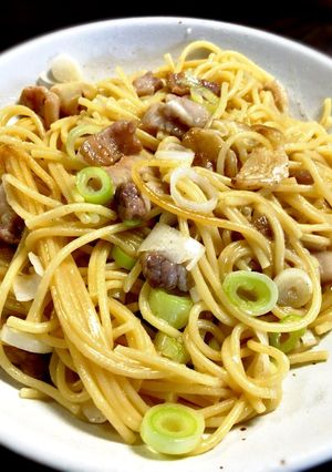 フライパンだけで簡単ねぎ塩ぶたパスタ-レシピのメイン写真