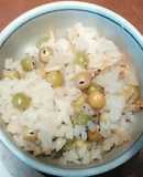 うすい豆と釜上げ桜エビのご飯
