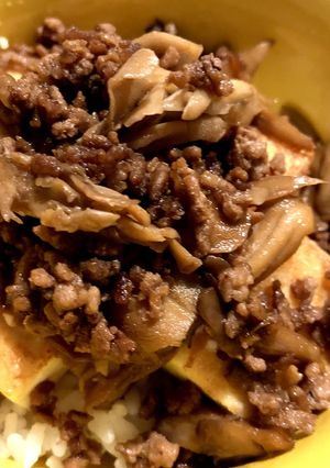 厚揚げのひき肉とまいたけ炒めのせ-レシピのメイン写真