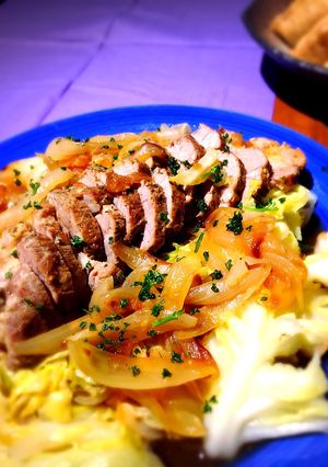 春キャベツで蒸し焼き！極旨ローストポーク-レシピのメイン写真