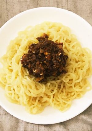 我流 食べるラー油で担々肉味噌-レシピのメイン写真