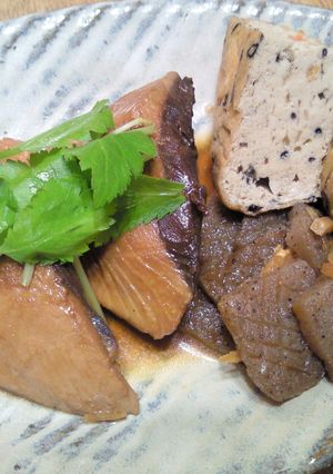 初鰹のしょうが煮の炒りこんにゃく添え-レシピのメイン写真