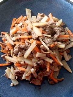牛肉とジャガイモのバルサミコ酢炒め-レシピのメイン写真