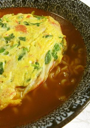 豆苗シャキシャキかに玉風辛ラーメン-レシピのメイン写真