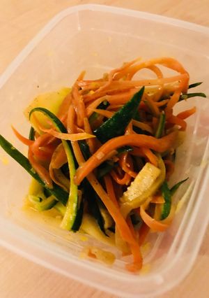 お弁当に★にんじんとズッキーニの炒め物-レシピのメイン写真