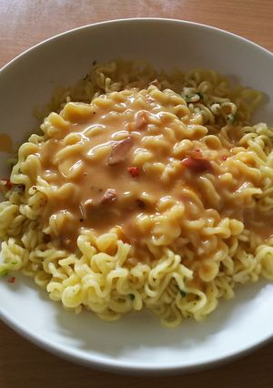 辛ラーメン×カルボナーラ-レシピのメイン写真