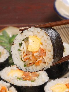 もやしナムルと豚肉のキンパ風のり巻き-レシピのメイン写真