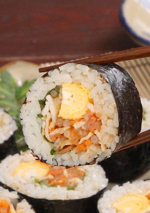 もやしナムルと豚肉のキンパ風のり巻き-レシピのメイン写真