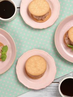 ココアムースのビスケットサンド-レシピのメイン写真