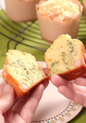ベーコンとブロッコリーのケークサレ-レシピのメイン写真