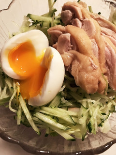 半熟たまごのサラダビビン冷麺-レシピのメイン写真