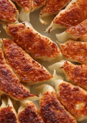 一瞬でなくなる！ぷりっぷりエビ餃子-レシピのメイン写真