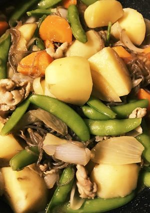 美味しい！スナップエンドウの肉じゃが-レシピのメイン写真