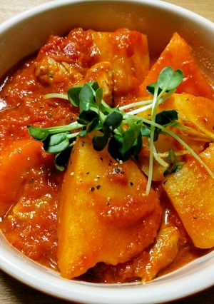 簡単！鶏肉とゴロゴロ野菜のトマト煮-レシピのメイン写真