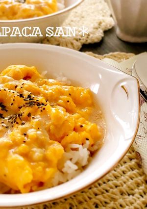 朝食に！ふわトロ卵のオムライス丼♡-レシピのメイン写真