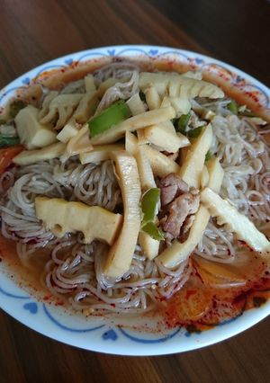 筍の水煮で簡単!ピリ辛☆青椒肉絲冷麺-レシピのメイン写真