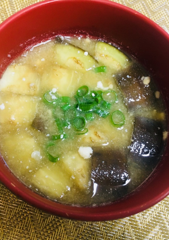 塩酒粕ヨーグルトで旨♪まろやかお味噌汁-レシピのメイン写真