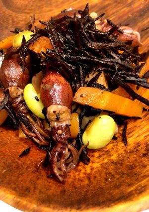 濃厚！ホタルイカとひじきの煮物-レシピのメイン写真