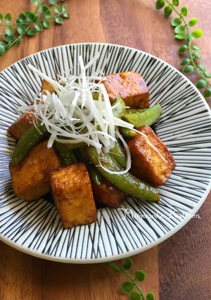 絹厚揚げのカレー風味・甜麺醤醤油炒め-レシピのメイン写真