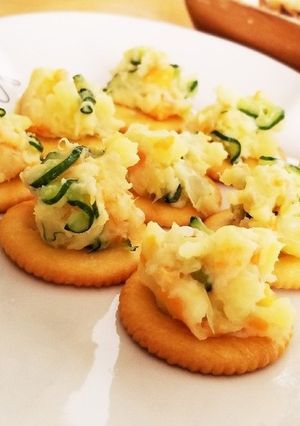 塩味リッツと、ポテサラの最強タッグ。　-レシピのメイン写真
