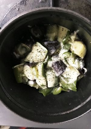 ナスとピーマンのオイル蒸し チーズ乗せ-レシピのメイン写真