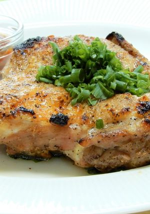 グリルで鶏もも肉の塩焼き。辛味噌添え！-レシピのメイン写真