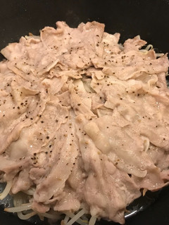 豚バラもやしの、とろろ蓮根スタミナ蒸し!-レシピのメイン写真