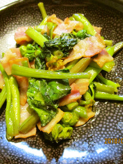 ヤチブキの炒め物-レシピのメイン写真