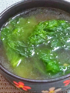 鶏の茹で汁で作ったレタスのスープ-レシピのメイン写真