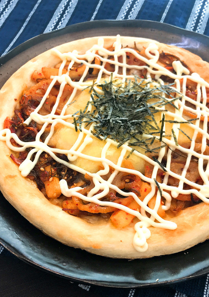 のせて焼くだけ！簡単てりやき風ピザ-レシピのメイン写真
