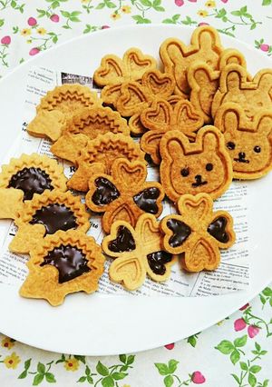 型抜きクッキー-レシピのメイン写真