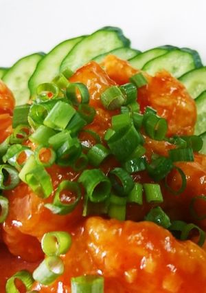 秘密の粉でパリパリ鳥胸肉のチリソース炒め-レシピのメイン写真