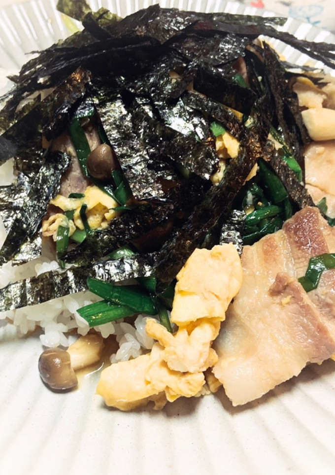 アムウェイ 無水鍋　我が家のニラ玉丼-レシピのメイン写真