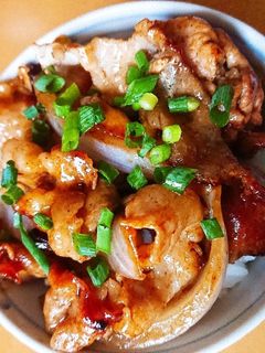 豚バラ肉で簡単スタミナ丼♪-レシピのメイン写真