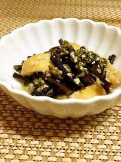 甘酒で美味!わらびと薄揚げの簡単煮物-レシピのメイン写真