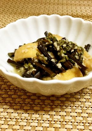甘酒で美味！わらびと薄揚げの簡単煮物-レシピのメイン写真