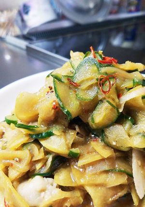 焼肉のタレで！豚とお野菜とりんごのソテー-レシピのメイン写真