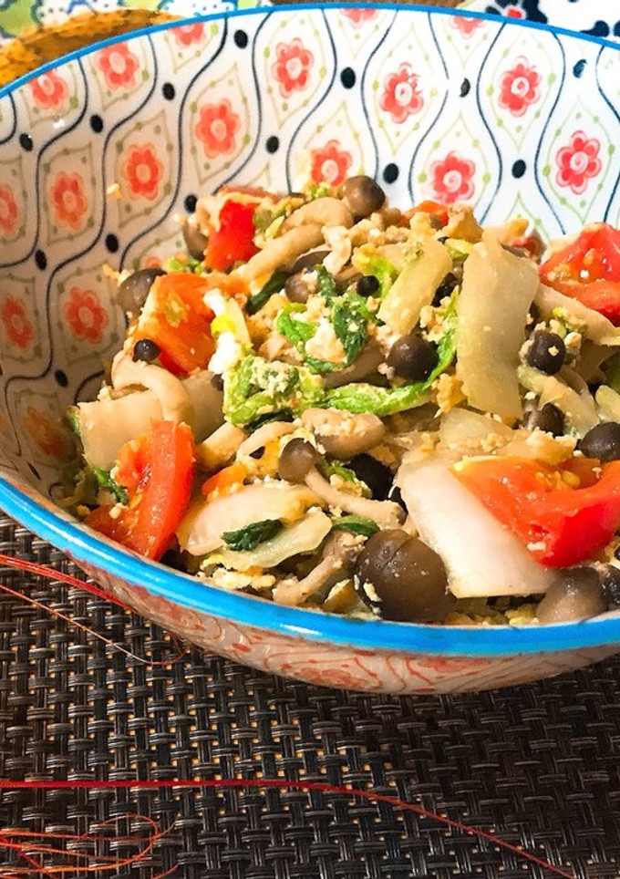 ごま油が効いてる！しめじと白菜の中華炒め-レシピのメイン写真