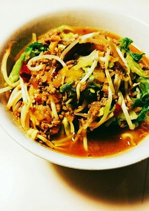 生ラーメンで野菜たっぶり辛味噌ラーメン-レシピのメイン写真